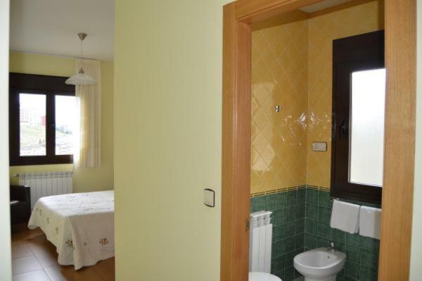 Hotel Ana Кангас-дель-Нарсеа Экстерьер фото